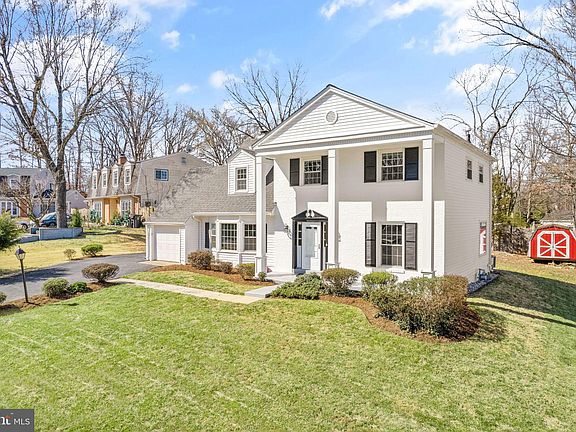 2nd image of 9356 Birchwood Ct