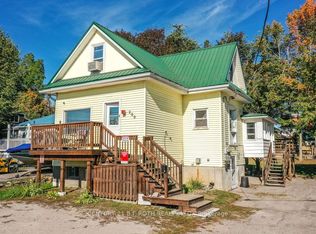 200 Edward St, Orillia, ON L3V 2X4