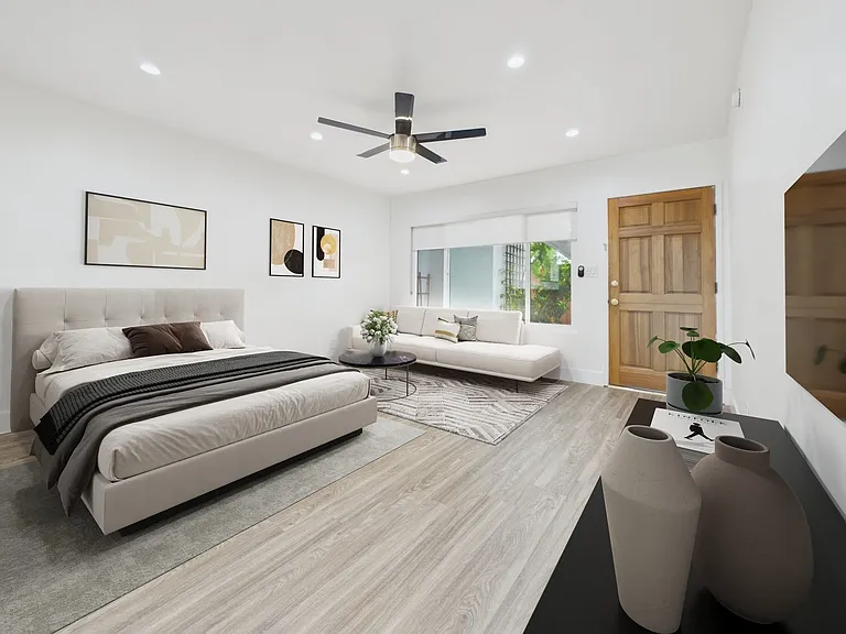 Fifth Street Apartments — Photo 4