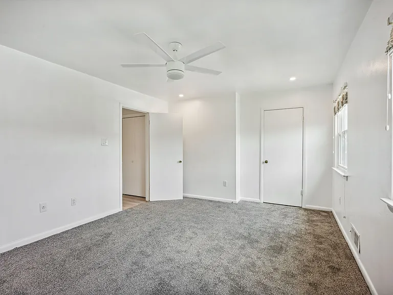 3019 Sunset Ln — Photo 32