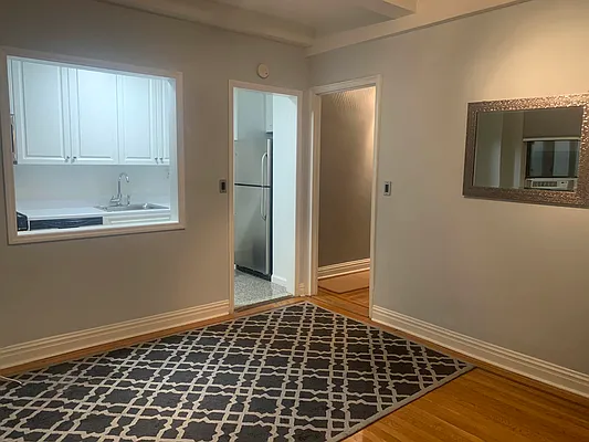 Rented by Douglas Elliman | media 14