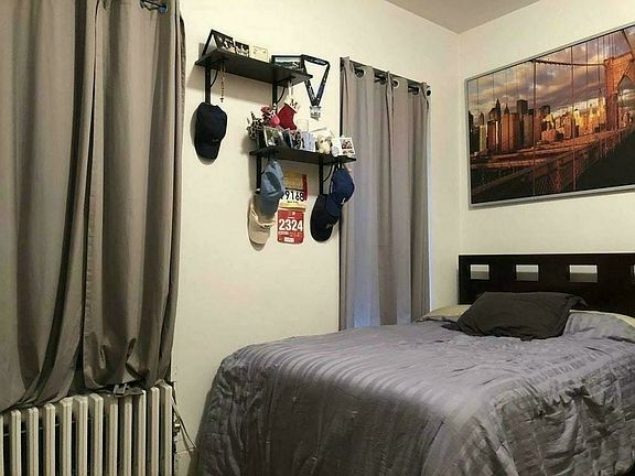 4th image of 242 E 71st St APT 3E