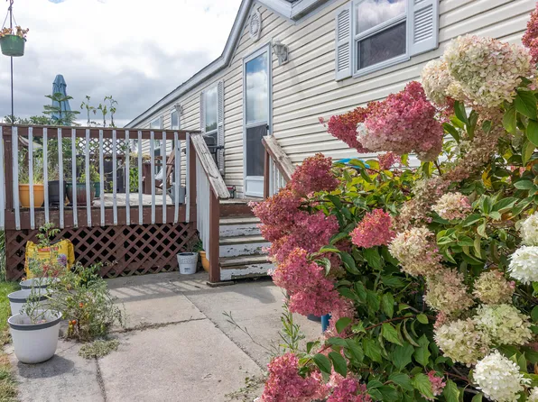 6186 Ascot Ct, Kalamazoo, MI 49009