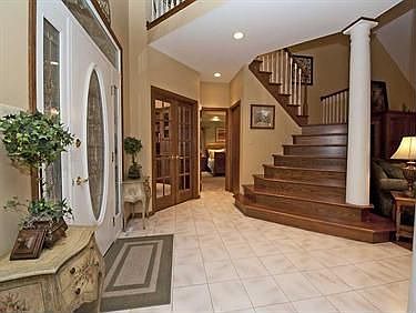 2nd image of 107 Crystal Springs Dr