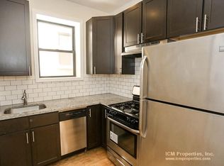 2878 N Clark St #1C, Chicago, IL 60657