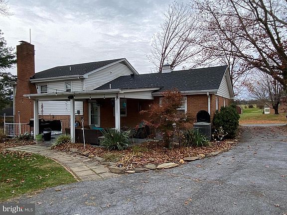 4th image of 355 Poe Dr