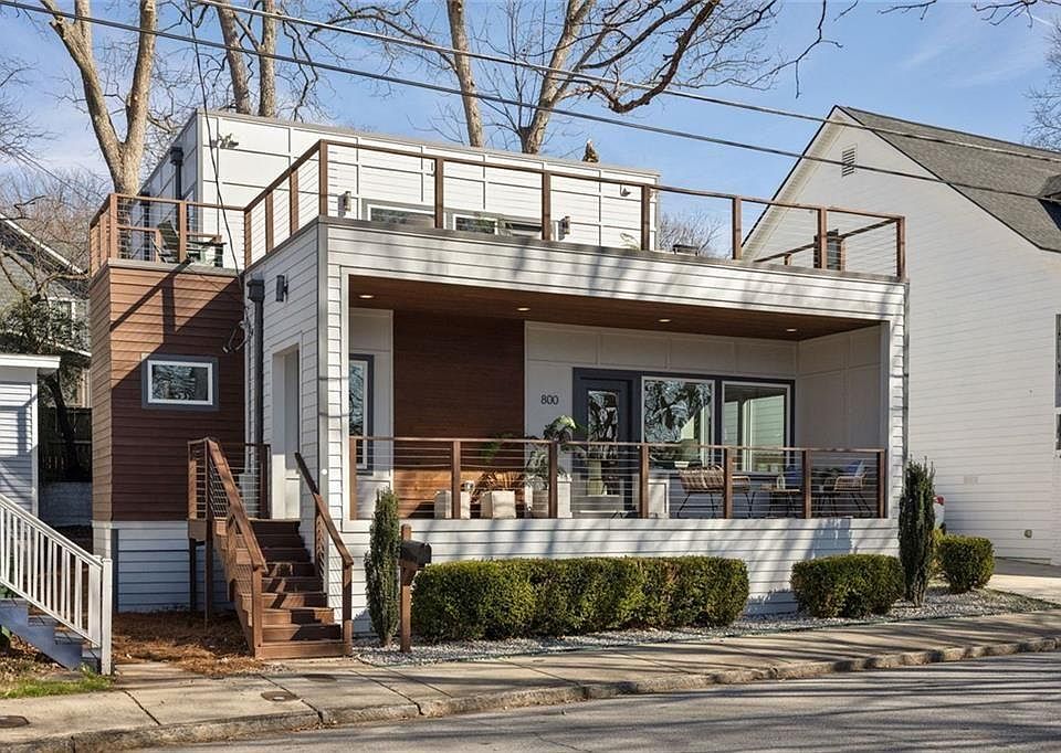 1st image of 800 Fulton Ter SE