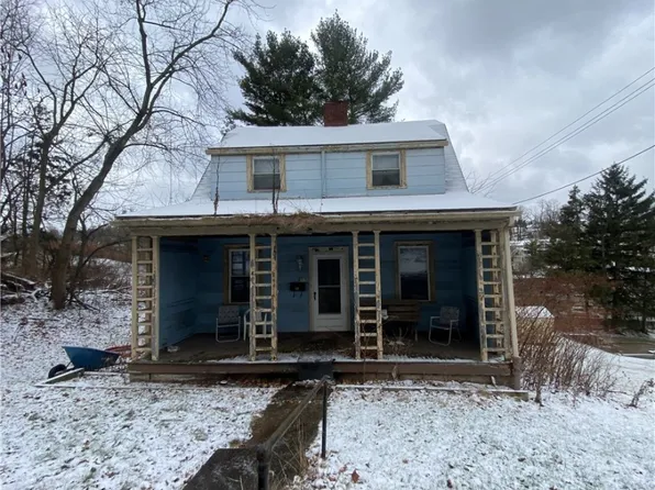 4447 Sovereign St, Pittsburgh, PA 15214