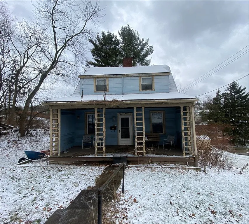 4447 Sovereign St photo 1