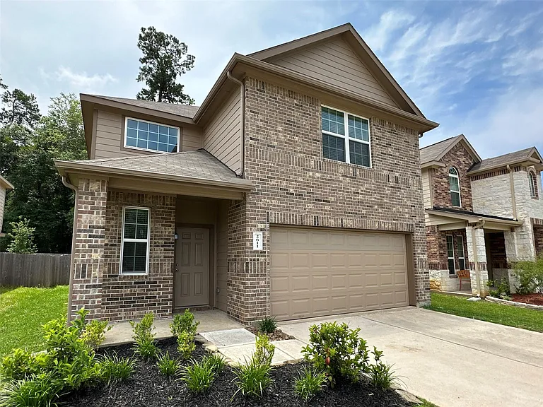 2611 Hoffman Ln — Photo 1
