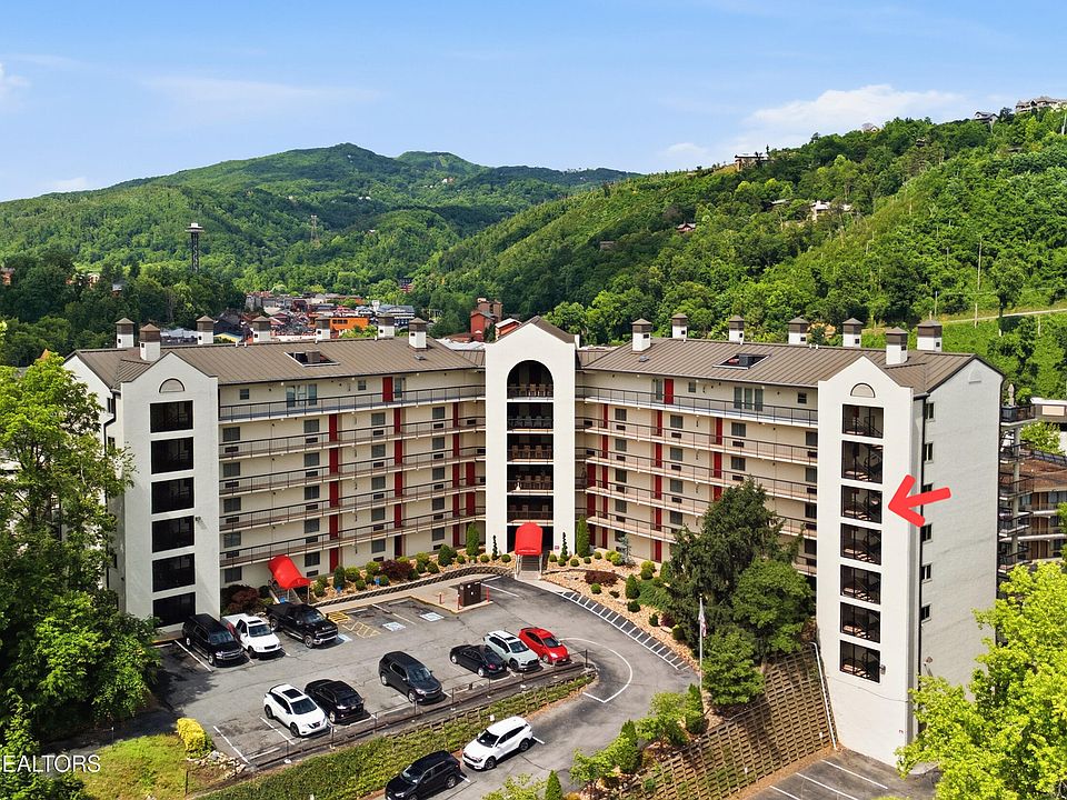 1st image of 102 Baskins Creek Byp #410