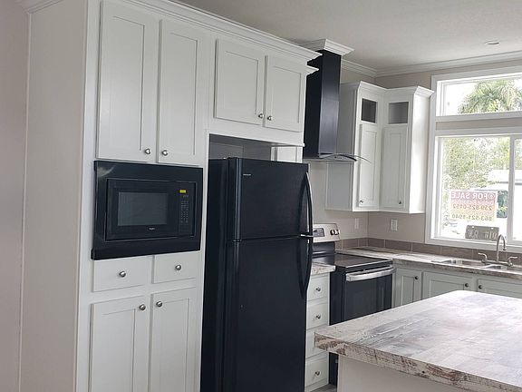 4th image of 3050 Beck Blvd #K-30