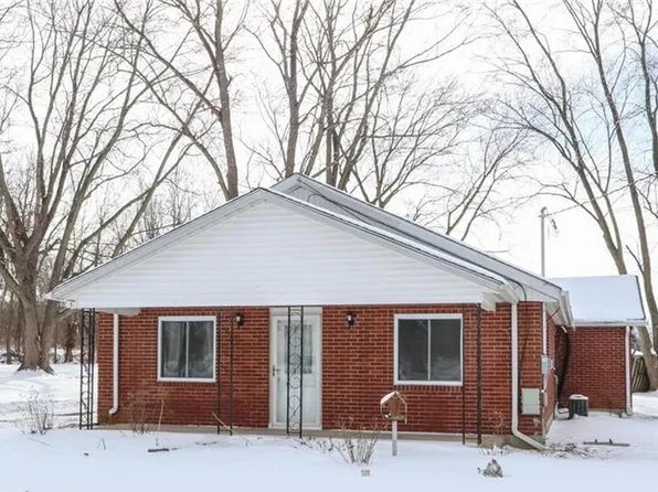 2919 Hilldale Rd, Springfield, OH 45505