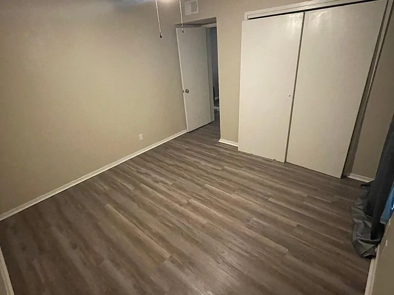 3431 N Hills Dr #121 — Photo 7