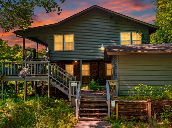 2685 S Clear Fork Rd, Sevierville, TN 37862