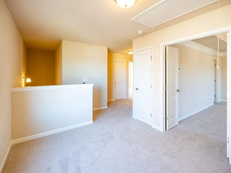 4125 Cordova Ln — Photo 42