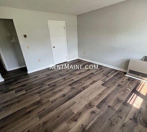 3rd image of 202 Main Rd APT 16