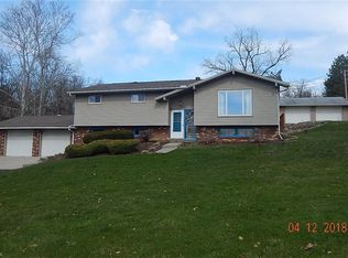 3825 Dillon Falls Rd, Zanesville, OH 43701