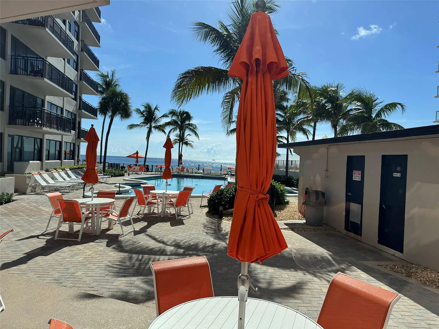Galt Ocean Club — Photo 1