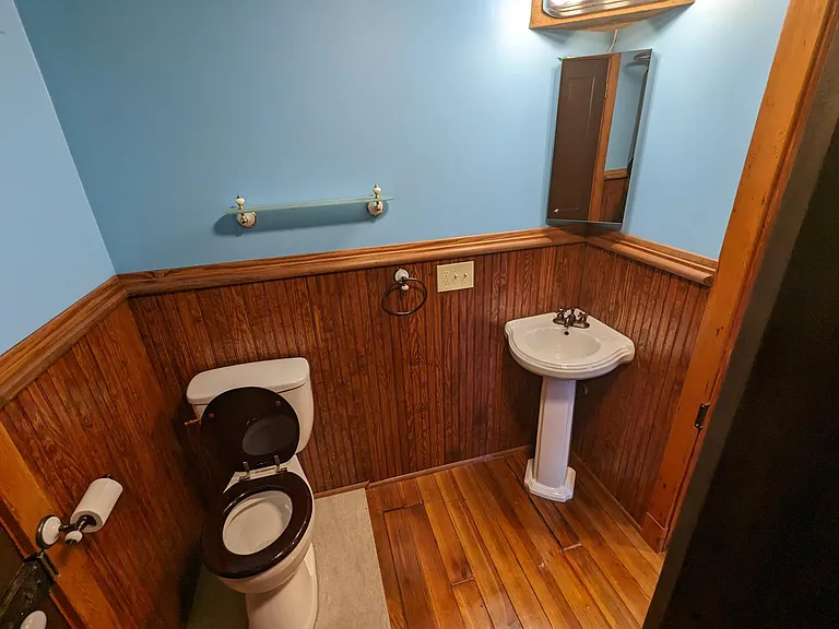 1322 Clay St #4 — Photo 11