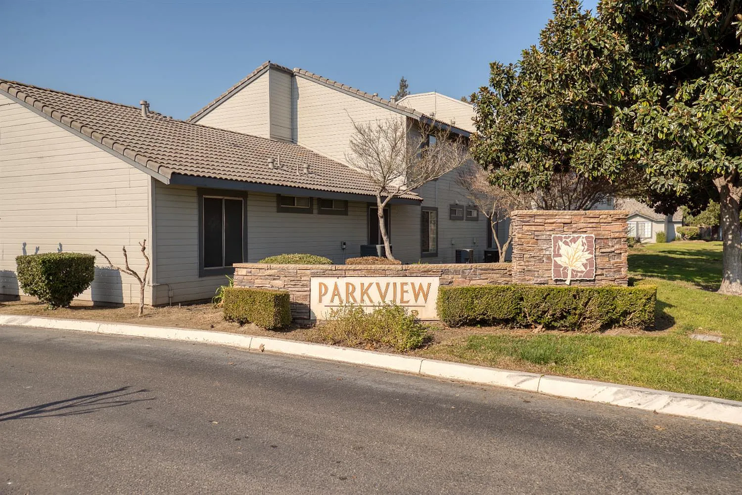 3925 Dale Rd APT C photo 1