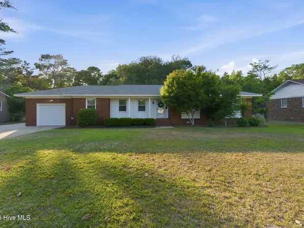 6225 Mallard Drive, Wilmington, NC 28403