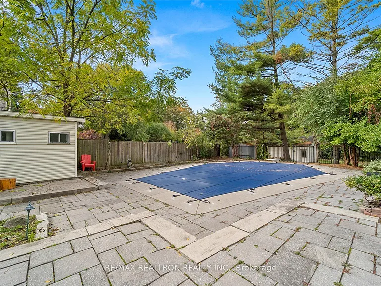 48 Arnold Ave — Photo 47