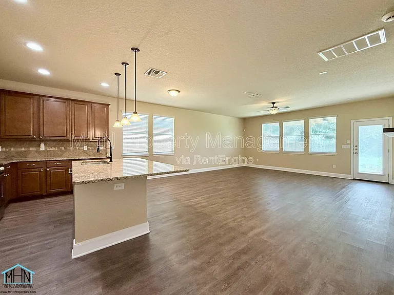 12807 Waterlily Way — Photo 5