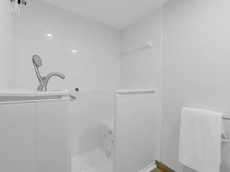 5005 Georgi Ln #156 — Photo 12