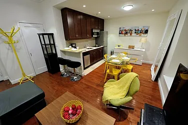 Rented by Eisenberg Exclusives