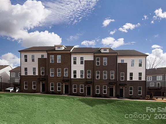 3rd image of 2220 Noble Townes Way
