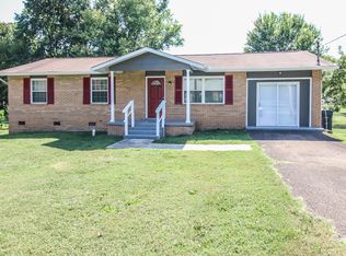 2316 Sun Valley Rd, Knoxville, TN 37921