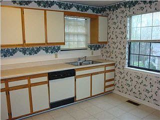 2nd image of 6811 Benwood Dr