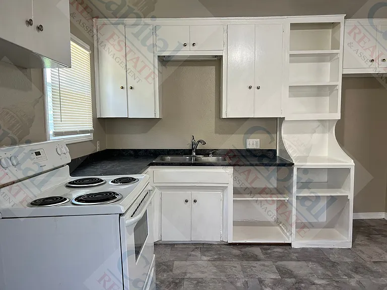 545 Babb Dr — Photo 11