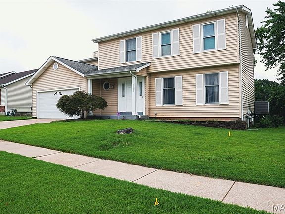 2nd image of 1118 Riverwood Place Dr