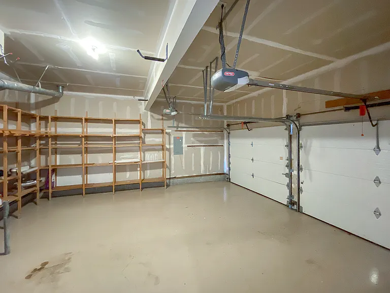 4682 Winthrop Ct — Photo 23