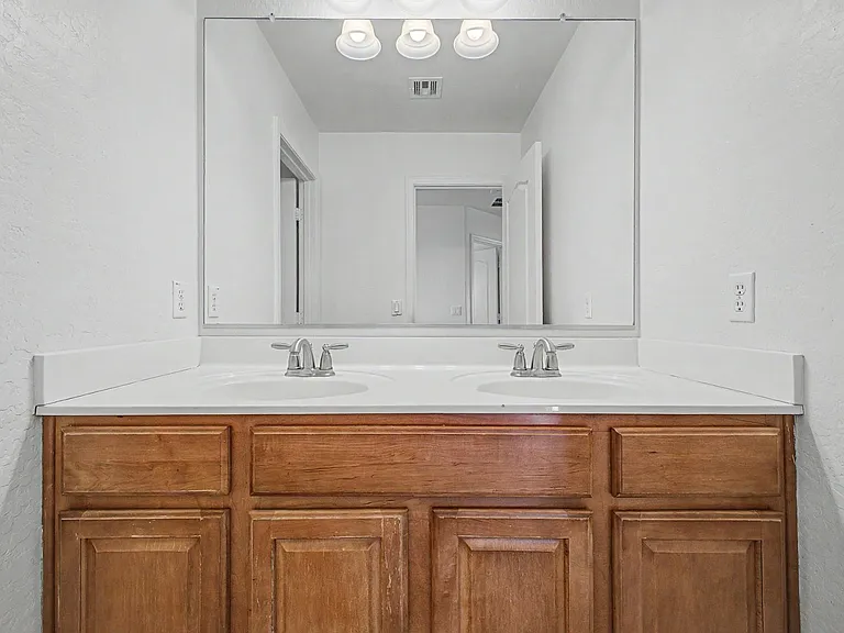 18436 W Nambe St — Photo 24