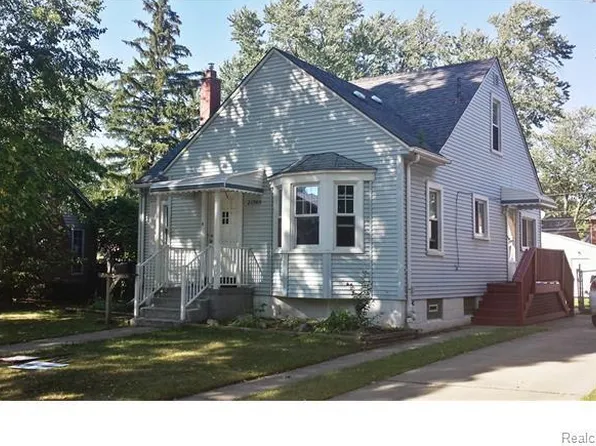 21540 Olmstead St, Dearborn, MI 48124