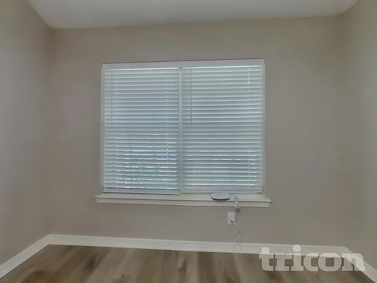 715 Pequin Rd — Photo 5