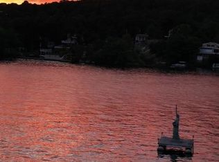 16 Coulter Pl, Andover, NJ 07821