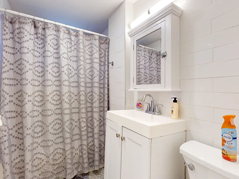 282 Washington St #2 — Photo 18