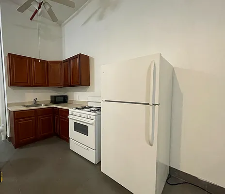 Rented by Carnegie Management Inc | media 5