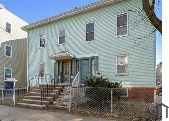 64 Elm St #2 — Photo 1