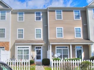 351 Gilman Ln UNIT 102, Raleigh, NC 27610