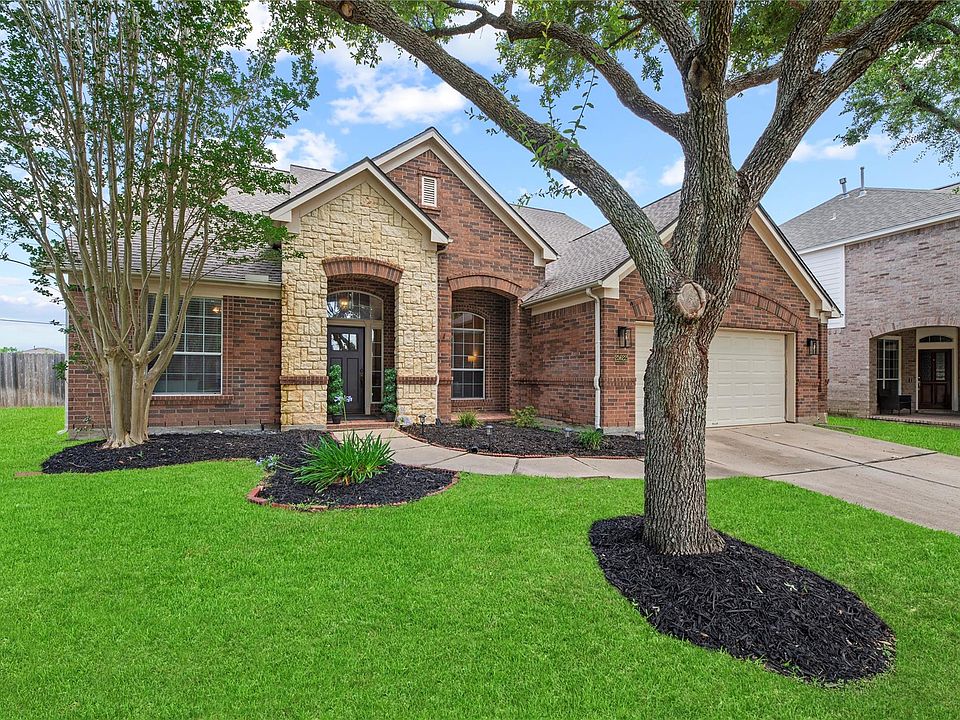 1st image of 25622 Foster Bridge Ln