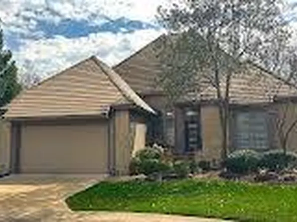 5307 W 124th Ct, Overland Park, KS 66209