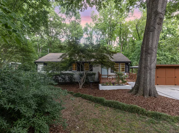 421 Ridgefield Rd, Chapel Hill, NC 27517