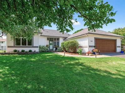 9149 Cambridge Ave N, Brooklyn Park, MN, 55443