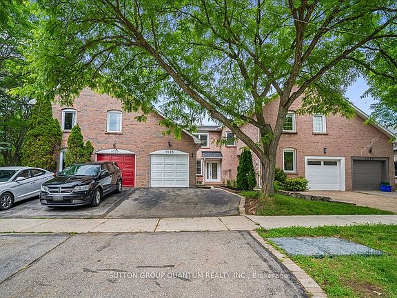 2nd image of 1023 Runnymead Cres