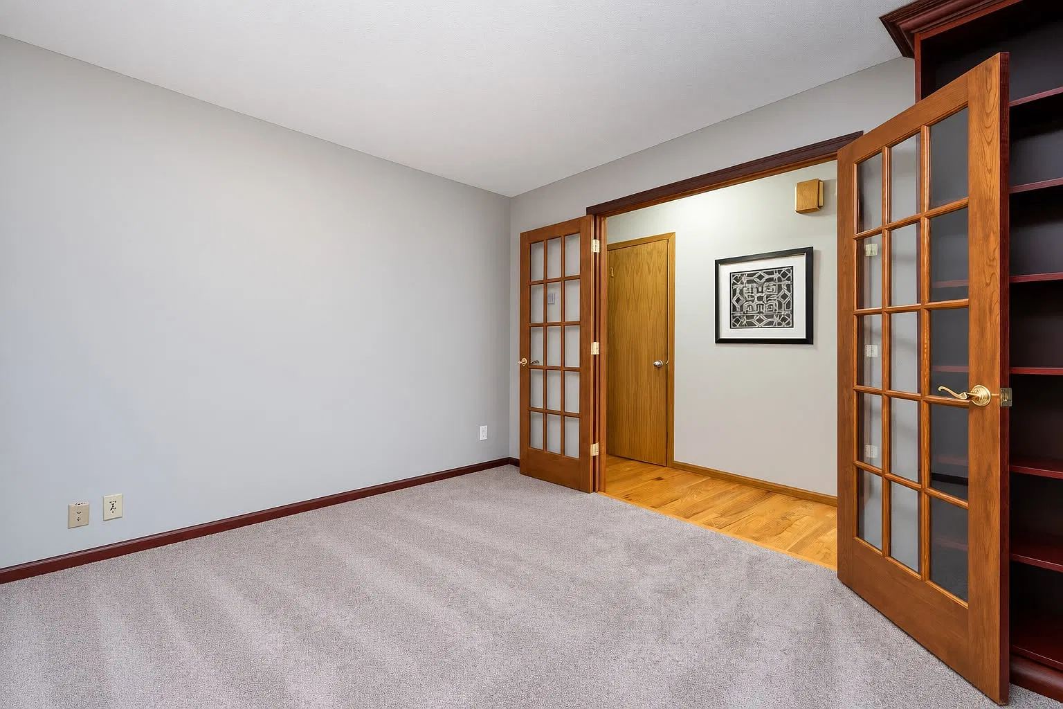 3 bed, 2.5 bath, 3559 sqft, $2,895 — Photo 3